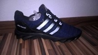 Adidasi Adidas